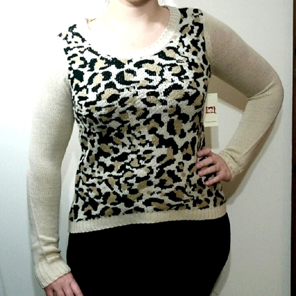 L.E.I. Leopard Print sweater M - Picture 1 of 4
